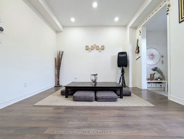 Additional image 17 of 149 Remembrance Rd