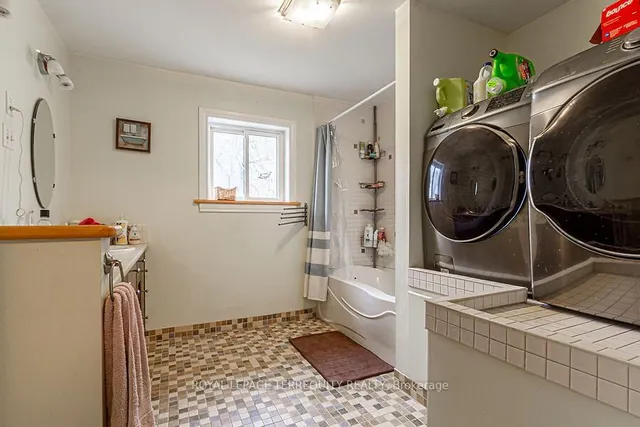 Additional image 28 of 12 Chauncey Ave