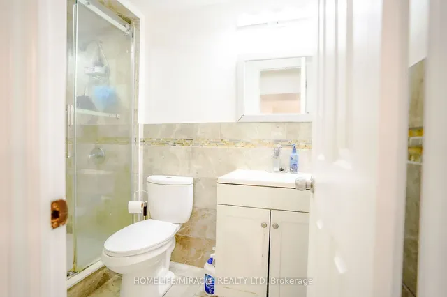 Additional image 30 of 82 Sedgemount Dr