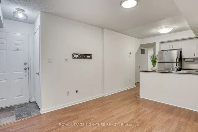 Additional image 19 of 20 Laidlaw St Unit 1102