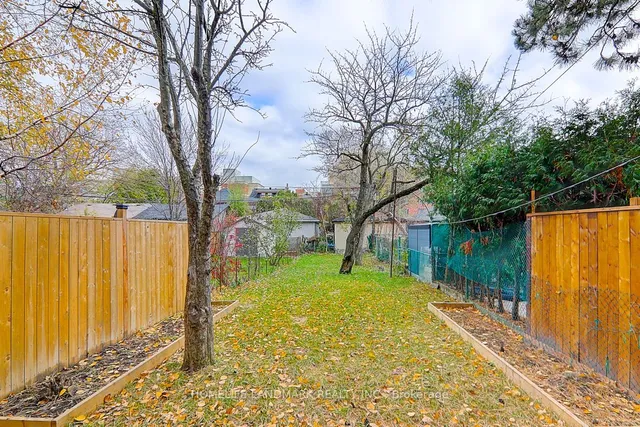 Additional image 39 of 643 Beresford Ave