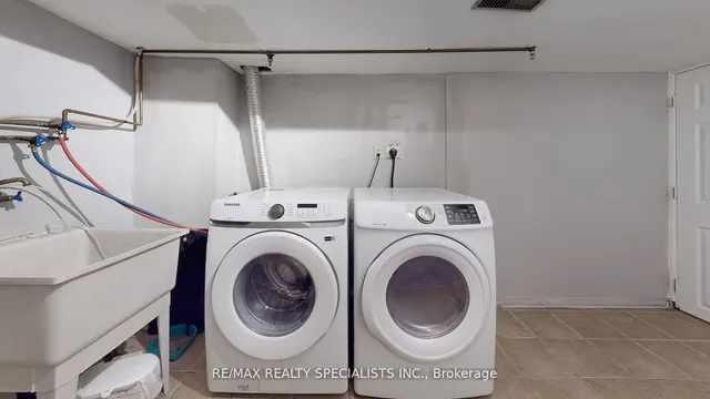 Additional image 35 of 28 Abell Dr