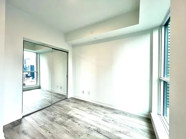 Additional image 19 of 327 King St Unit 2301