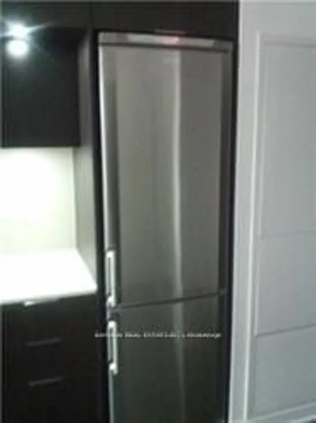 Additional image 9 of 170 Sumach St Unit 2110