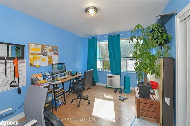 Additional image 5 of 156 Barrington Ave