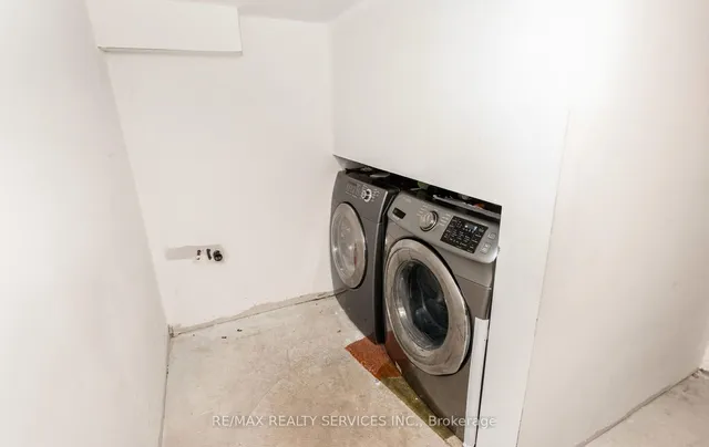 Additional image 38 of 31 Hollingsworth Circ