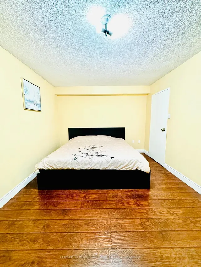 Additional image 11 of 21 Knightsbridge Rd Unit 1205