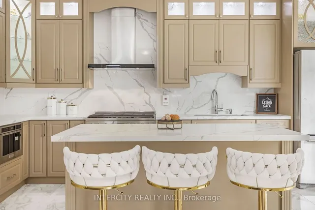 Additional image 14 of 54 Moorcroft Pl