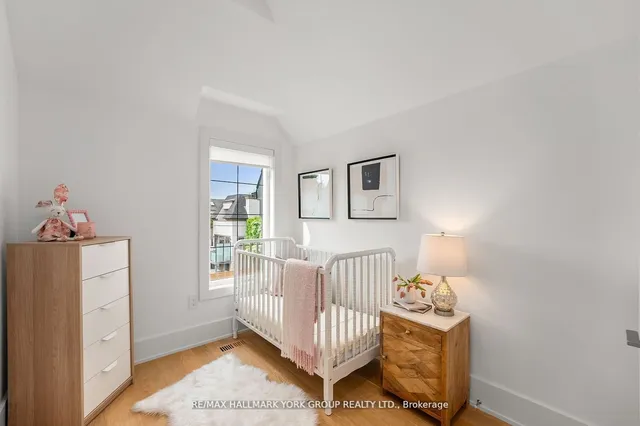 Additional image 26 of 100 Roe Ave