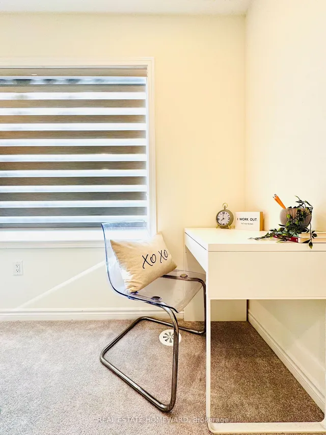 Additional image 9 of 220 Lagerfeld Dr Unit 9