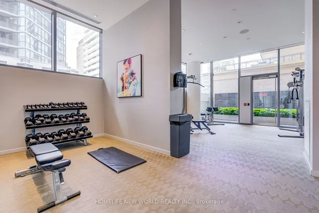 Additional image 30 of 42 Charles St Unit 2508