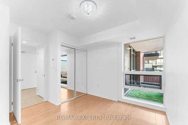 Additional image 15 of 830 Lawrence Ave Unit 729