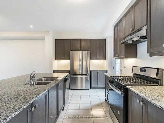 Additional image 20 of 72 Fruitvale Circ