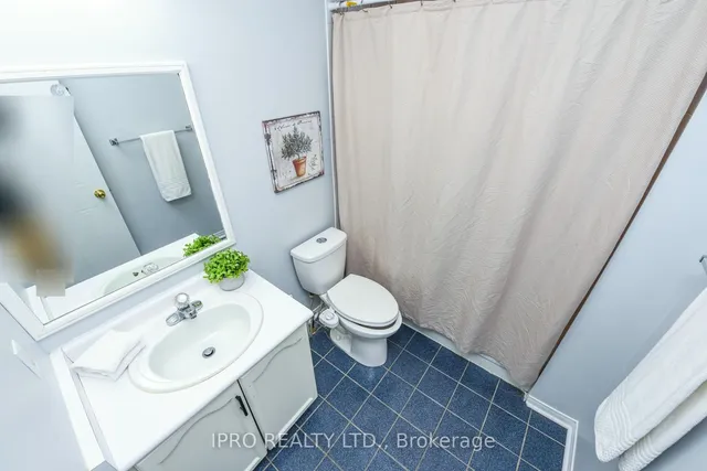 Additional image 26 of 22 Desert Sand Dr