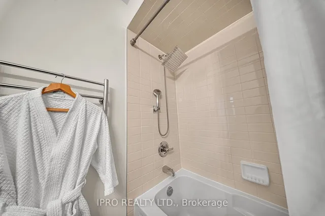 Additional image 21 of 100 Dufay Rd Unit 123