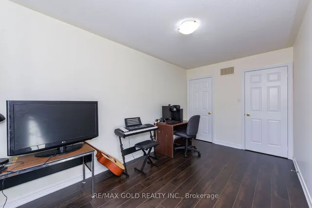 Additional image 14 of 86 Crumlin Cres