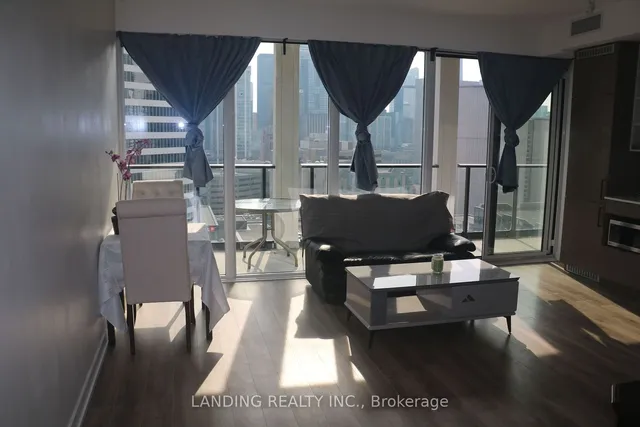 Additional image 15 of 20 Edward St Unit 1910