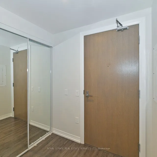 Additional image 2 of 251 Jarvis St Unit 1915