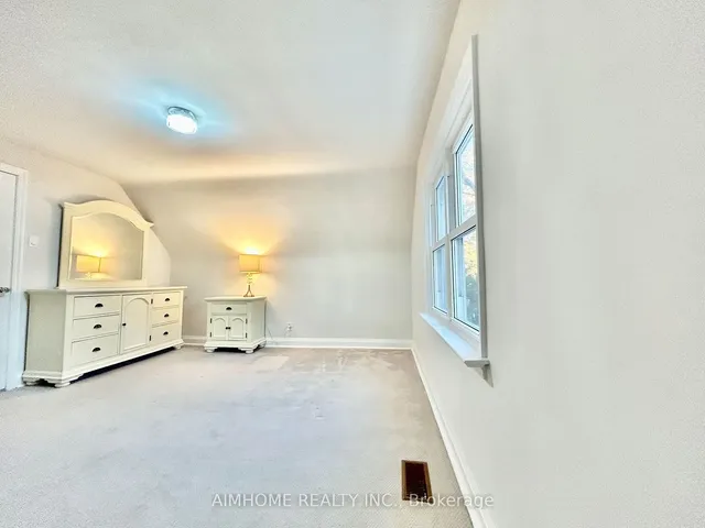 Additional image 14 of 23 Kingswell Cres