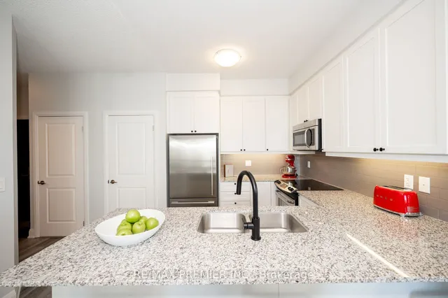 Additional image 32 of 35 Fontenay Crt Unit 902