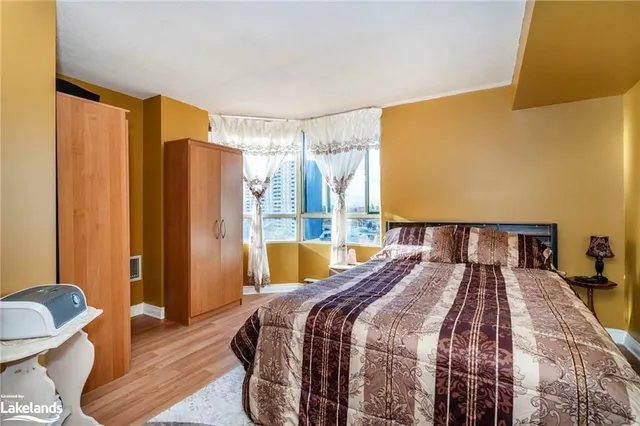 Additional image 21 of 41 Markbrook Lane Unit 614