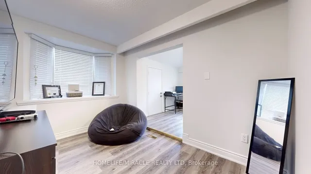 Additional image 15 of 22 Nancy McCredie Dr