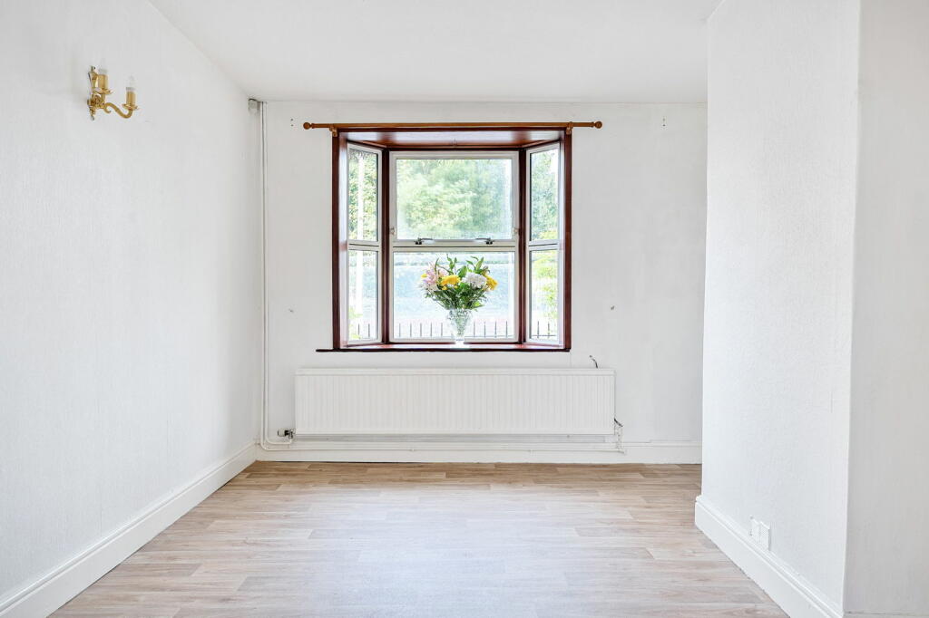 Additional image 4 of The Street Holt