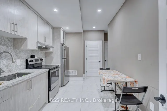 Additional image 32 of 442 Pharmacy Ave