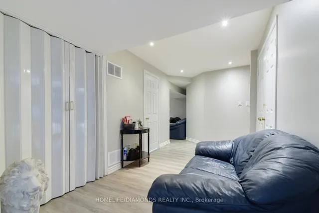 Additional image 38 of 53 CHALKFARM Cres