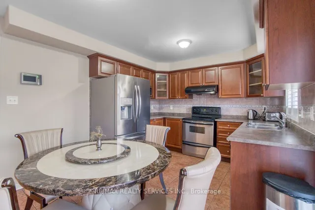 Additional image 9 of 149 Brisdale Dr