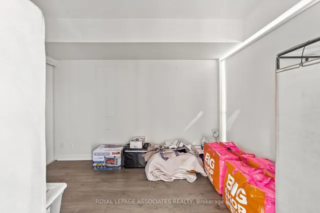 Additional image 12 of 2 Sonic Way Unit 2809