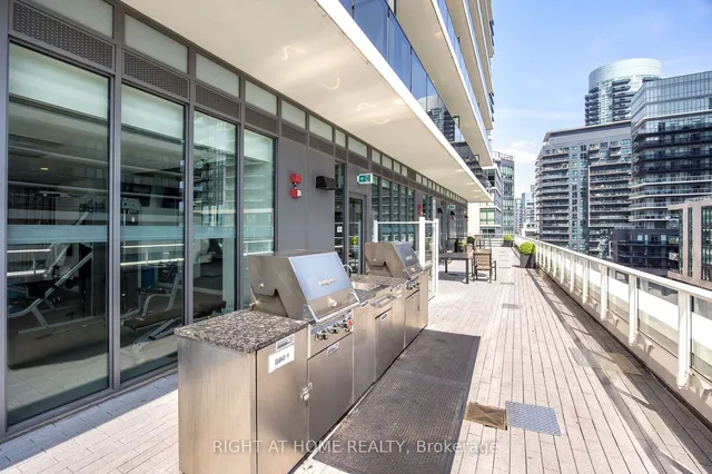 Additional image 32 of 70 Annie Craig Dr Unit 807