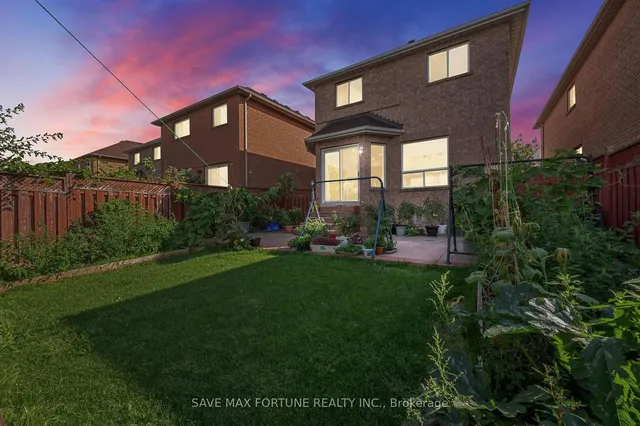 Additional image 27 of 29 Binder Twine Tr