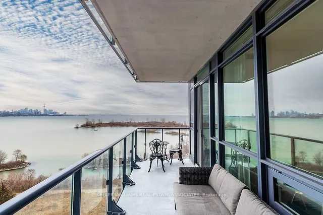 Additional image 29 of 59 Annie Craig Dr Unit 1003