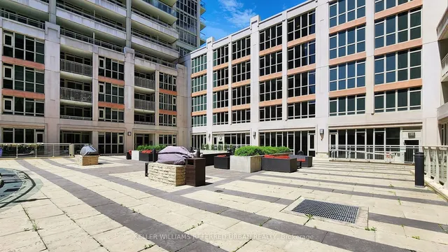 Additional image 22 of 35 Bastion St Unit 826