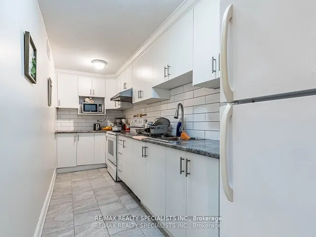 Additional image 32 of 80 Thornbush Blvd