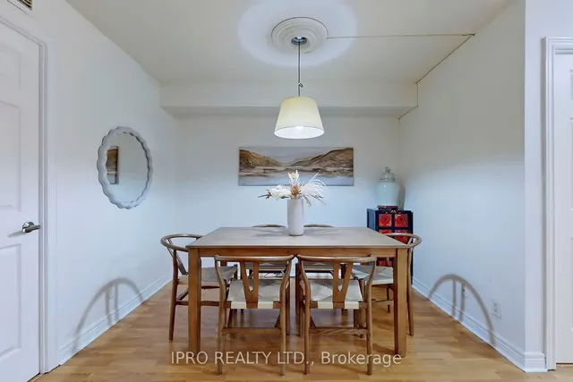 Additional image 11 of 225 Wellesley St Unit 701