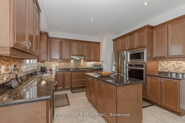 Additional image 16 of 71 Crocker Dr