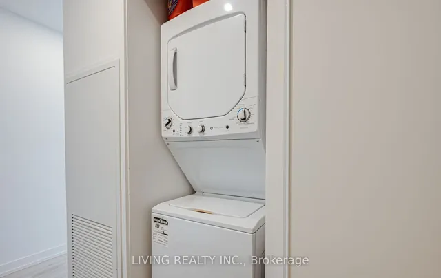 Additional image 6 of 33 Helendale Ave Unit 1512