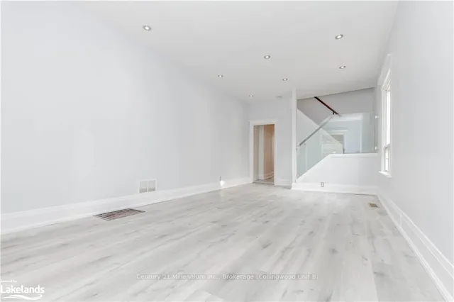 Additional image 37 of 69 LAING St