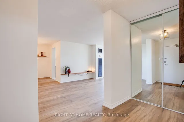 Additional image 9 of 80 Antibes Dr Unit 2008