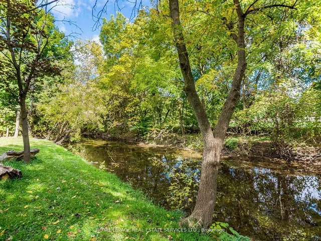 Additional image 39 of 39 Clarence St