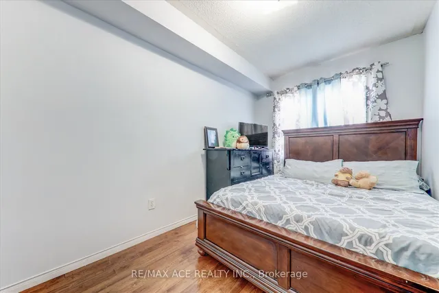 Additional image 22 of 112 Pinery Tr