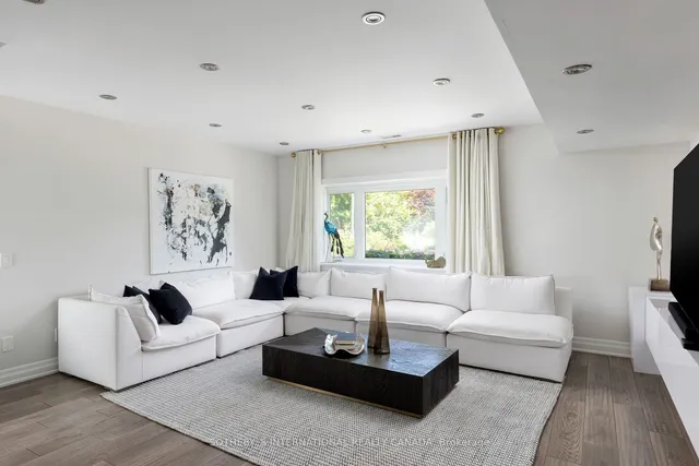 Additional image 18 of 32 Brookfield Rd