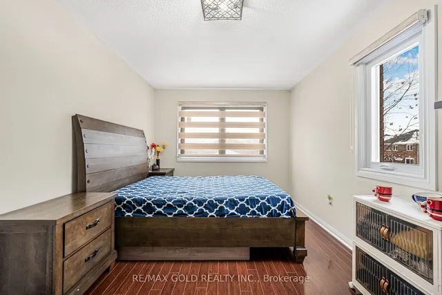 Additional image 26 of 95 Mount Fuji Cres