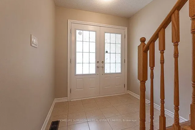 Additional image 10 of 9 Shiff Cres