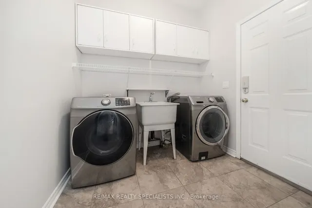 Additional image 15 of 25 Upshall Dr