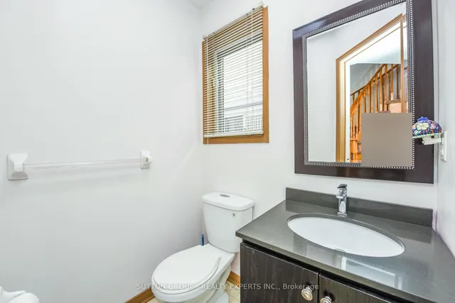 Additional image 12 of 48 Yellow Brick Rd