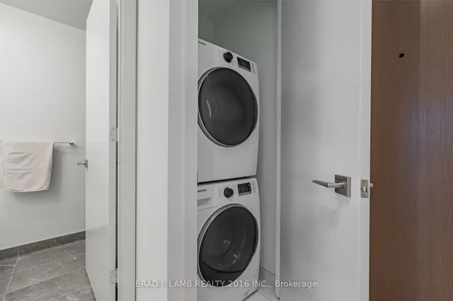 Additional image 21 of 195 McCaul St Unit 909