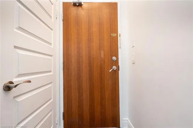 Additional image 9 of 215 Queen St Unit 102